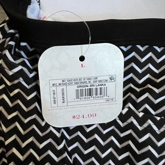 Isabel maternity adjustable maternity swim top - Picture 3 of 6